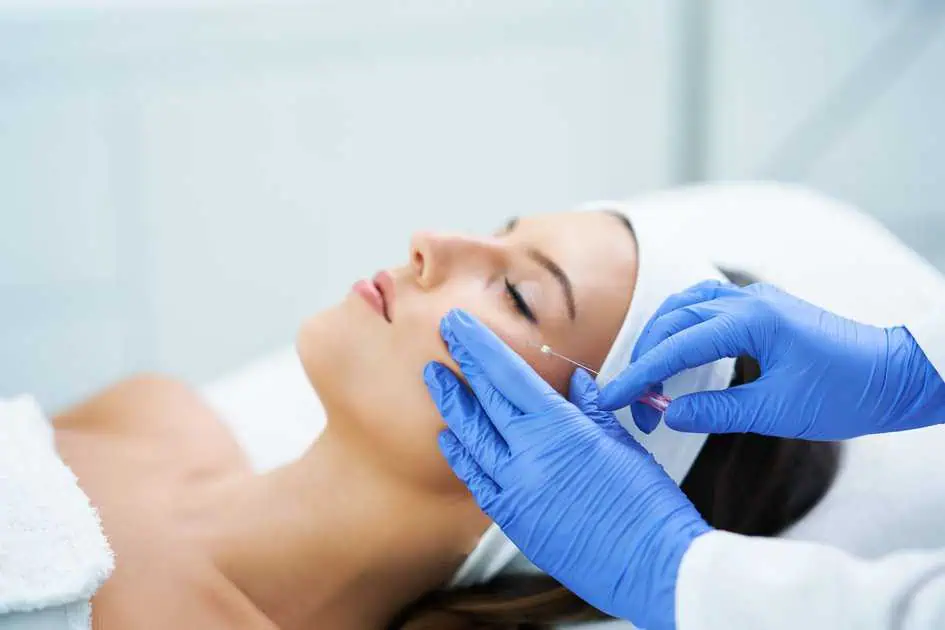Woman Receiving PDO Threads Treatment in Hickory, NC | Leigh Ashton Aesthetics